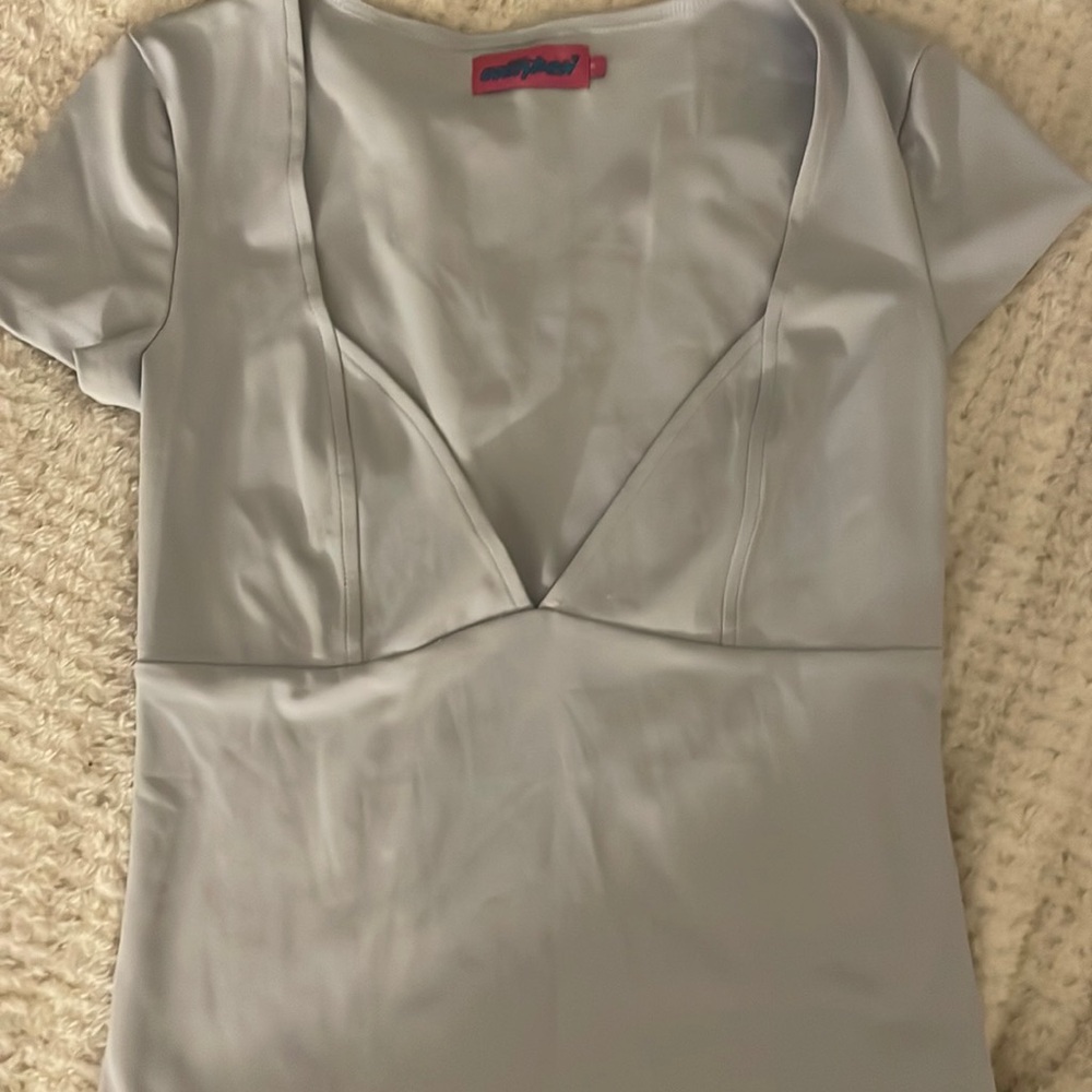 Edikted low cut blue top